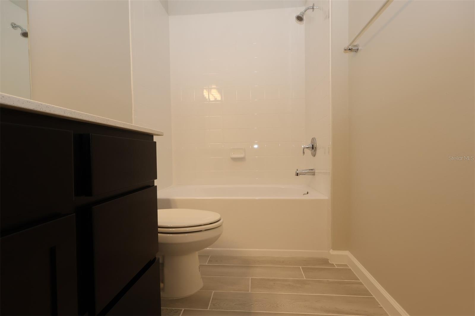 Image 33 of 52 For 9368 Bolshoi Alley