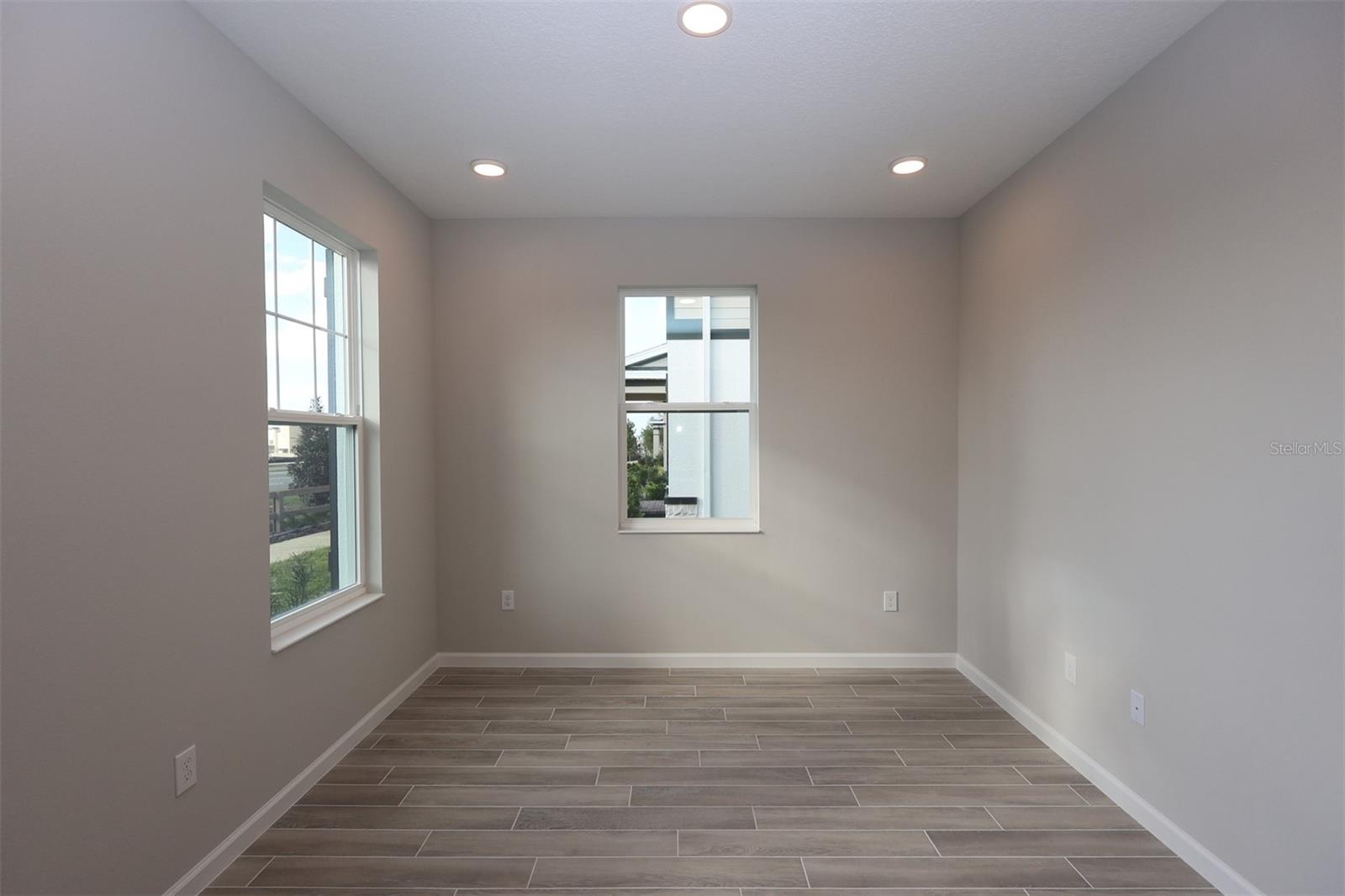 Image 40 of 52 For 9368 Bolshoi Alley