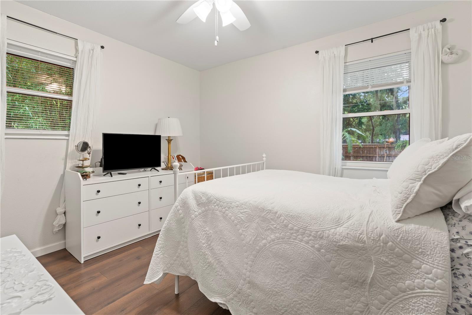 Image 15 of 34 For 805 20th Street