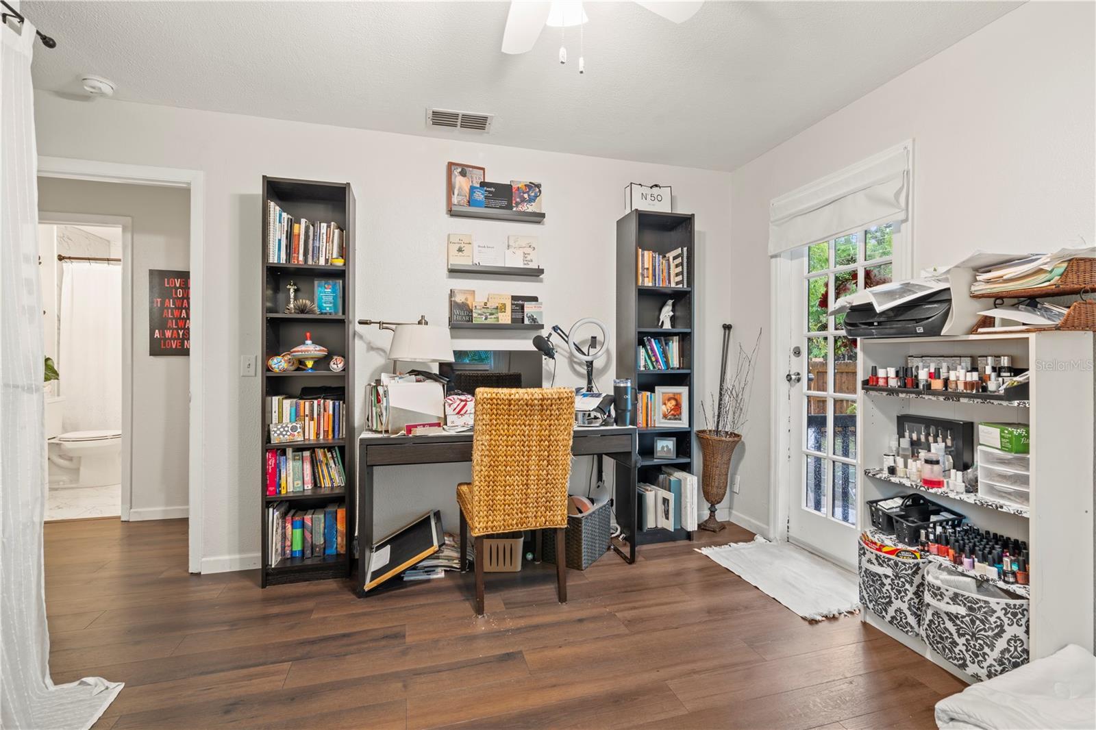 Image 18 of 34 For 805 20th Street