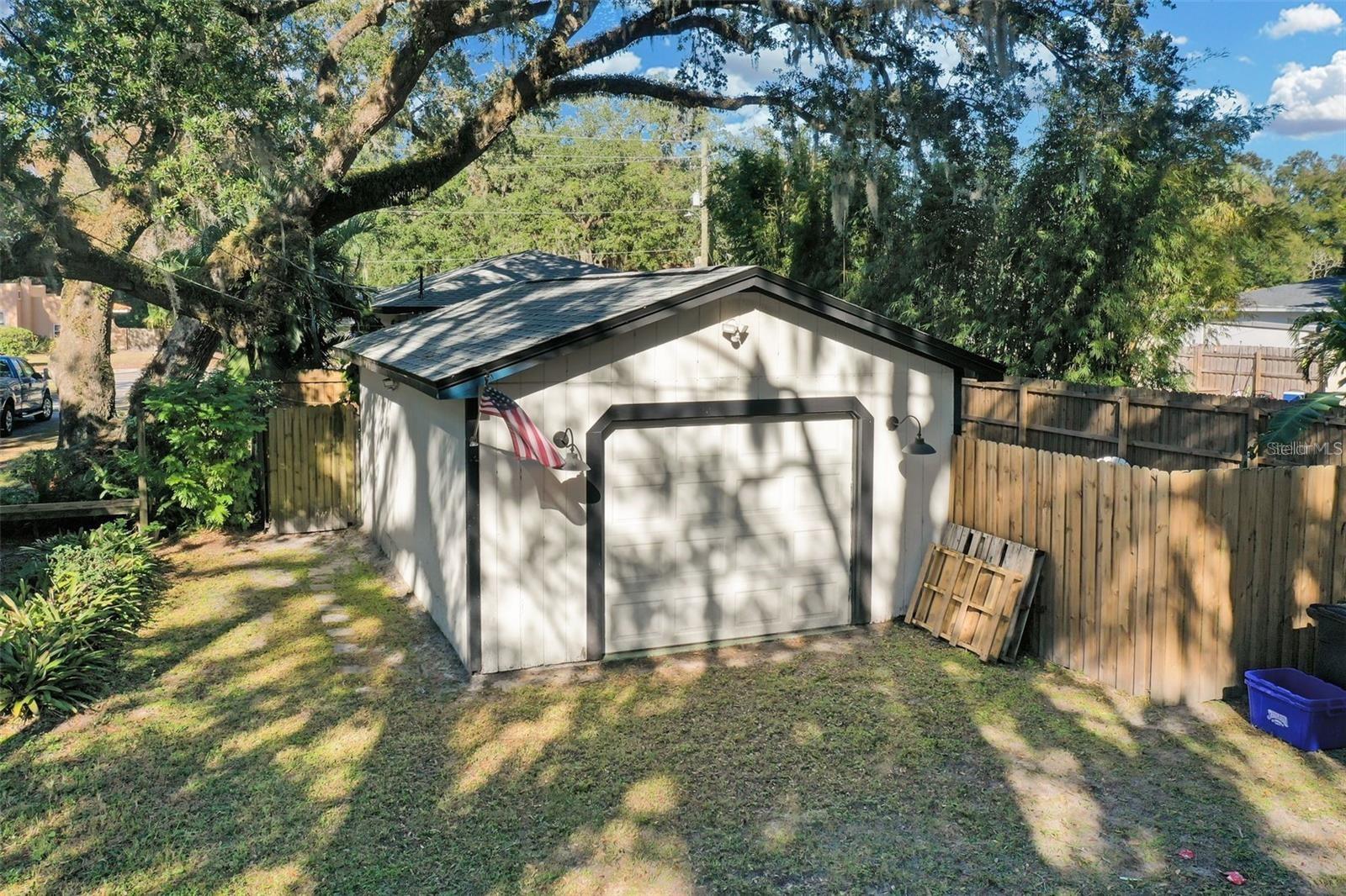 Image 30 of 34 For 805 20th Street