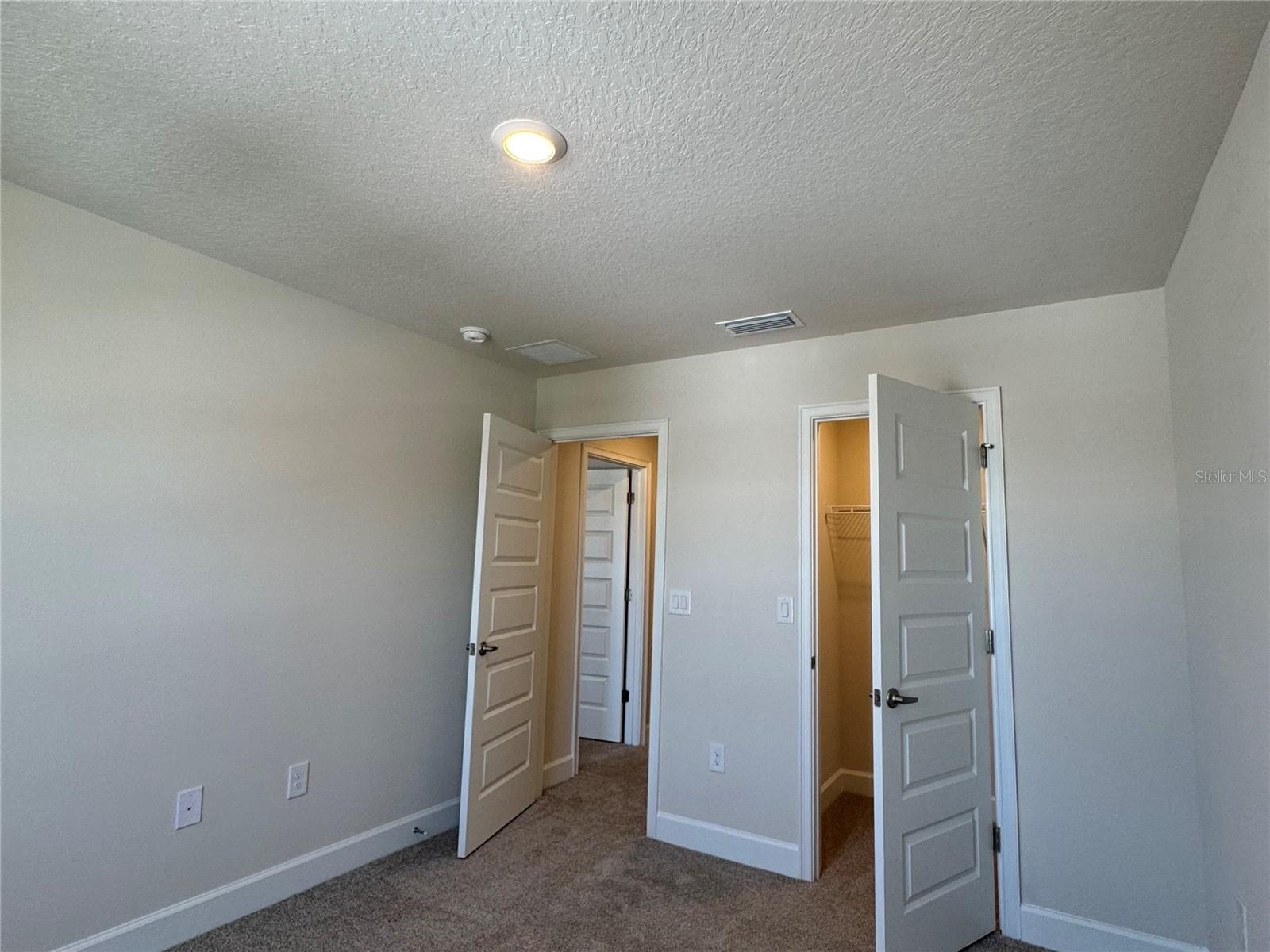 Image 19 of 54 For 4113 Sagefield Drive