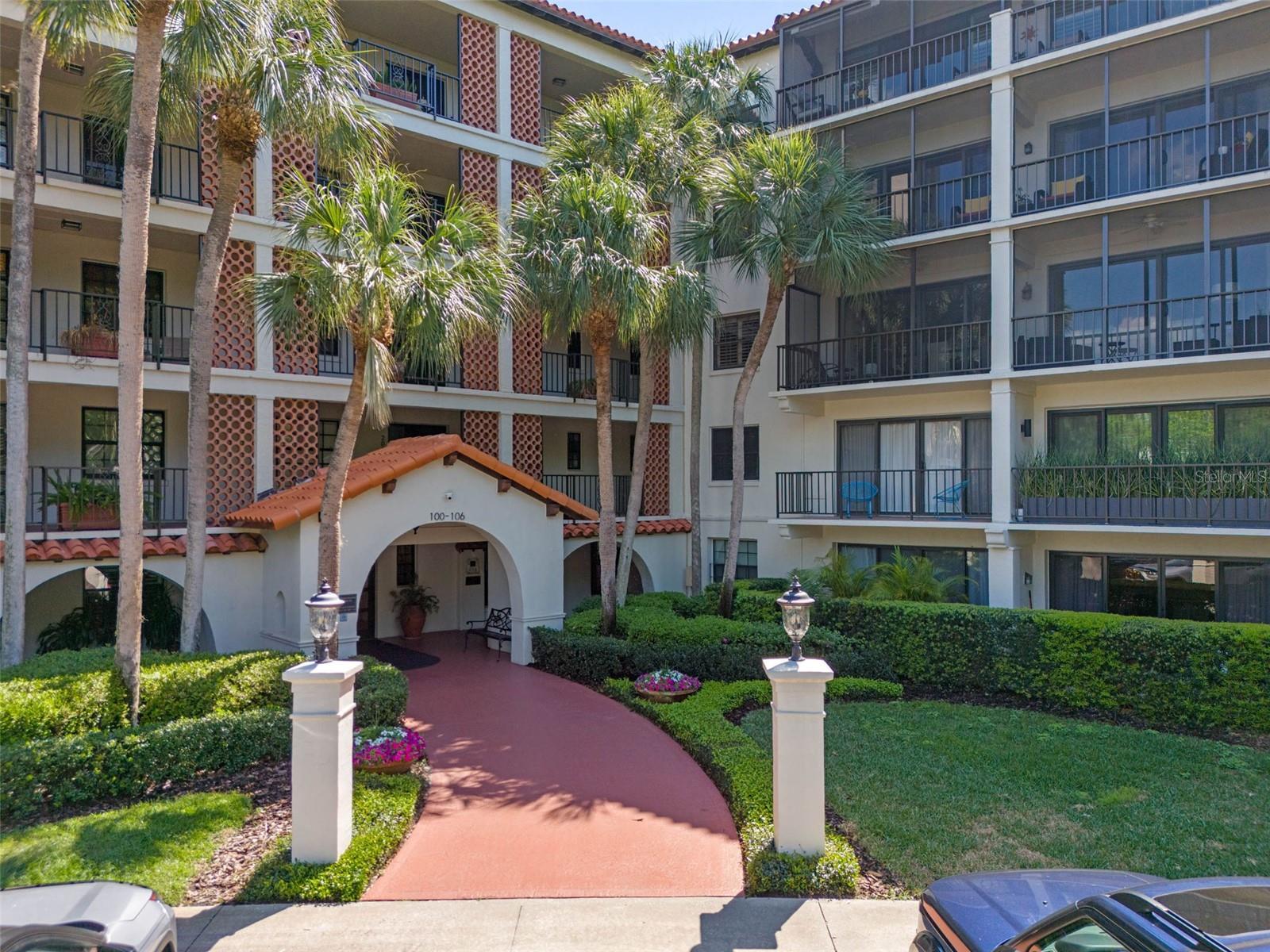 Details for 100 Interlachen Avenue 204d, WINTER PARK, FL 32789