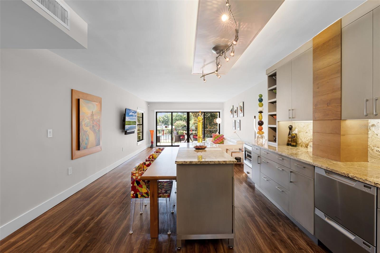 Image 23 of 51 For 100 Interlachen Avenue 204d