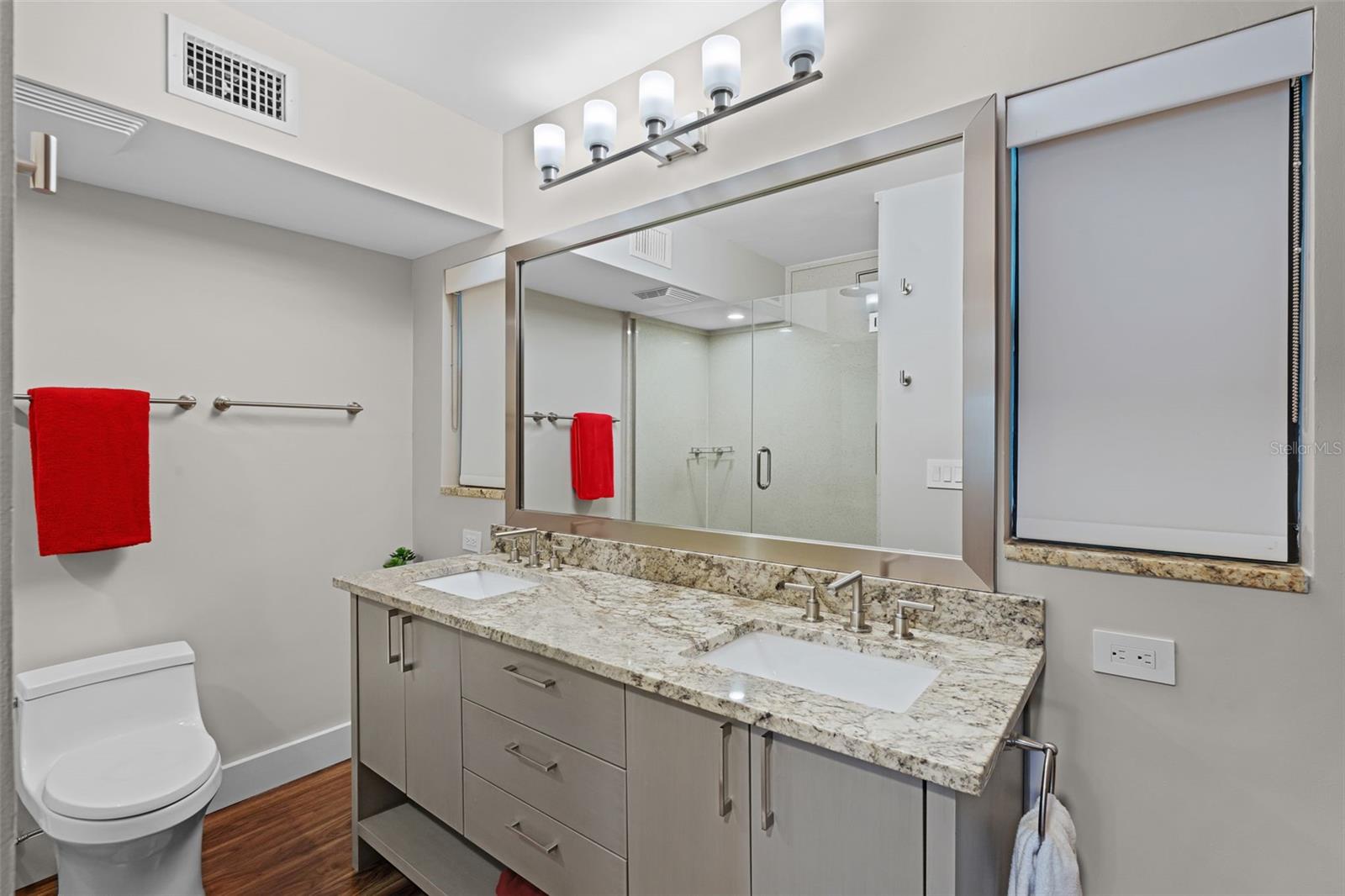 Image 36 of 51 For 100 Interlachen Avenue 204d