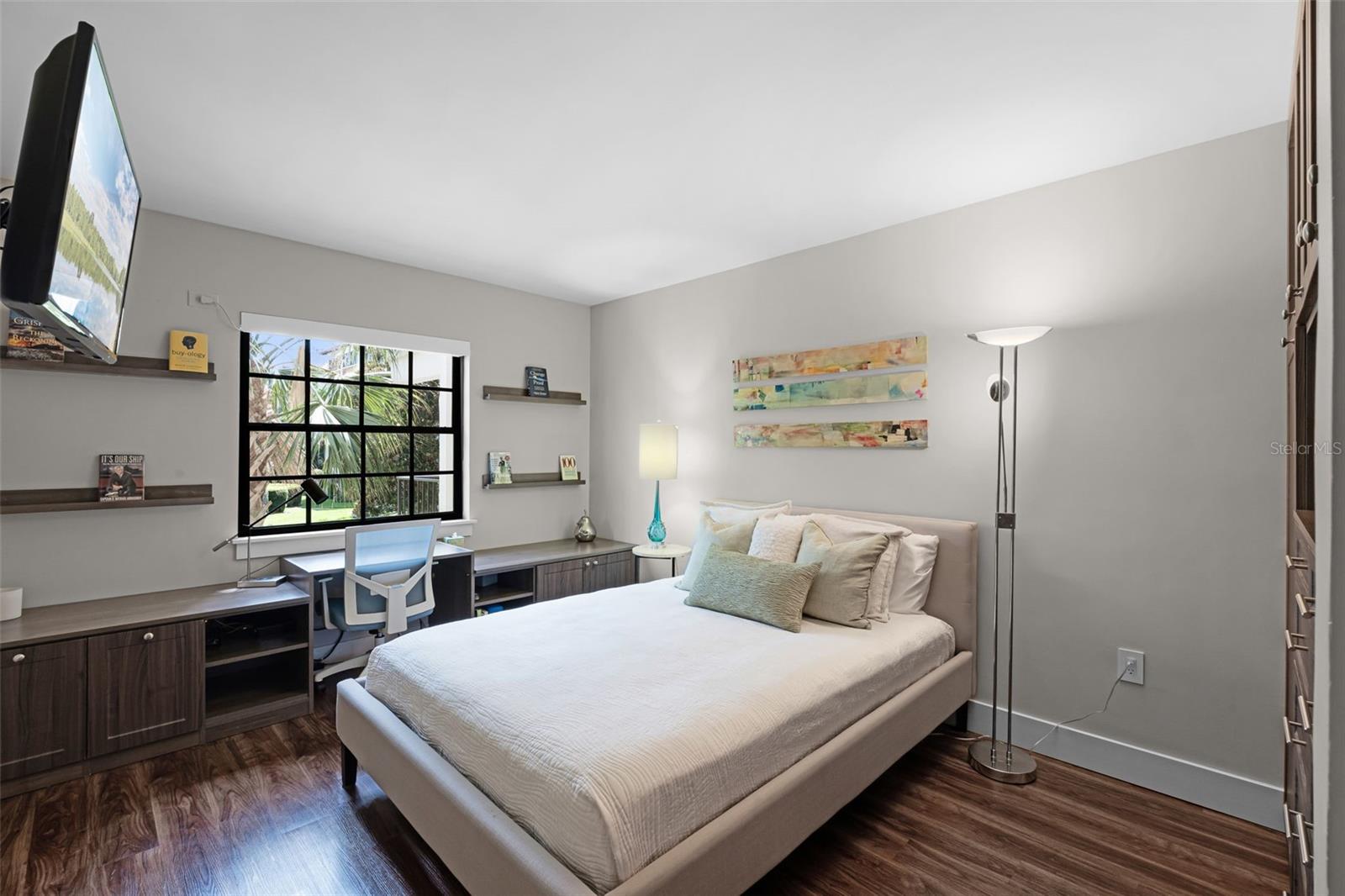 Image 38 of 51 For 100 Interlachen Avenue 204d