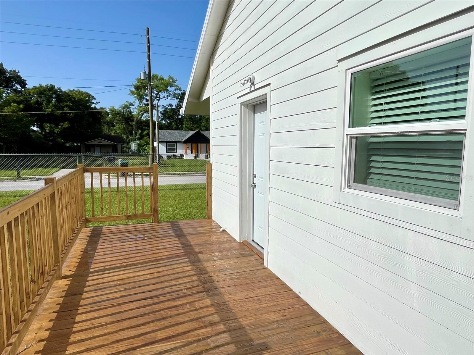 Image 14 of 16 For 1521 Nieuport Lane