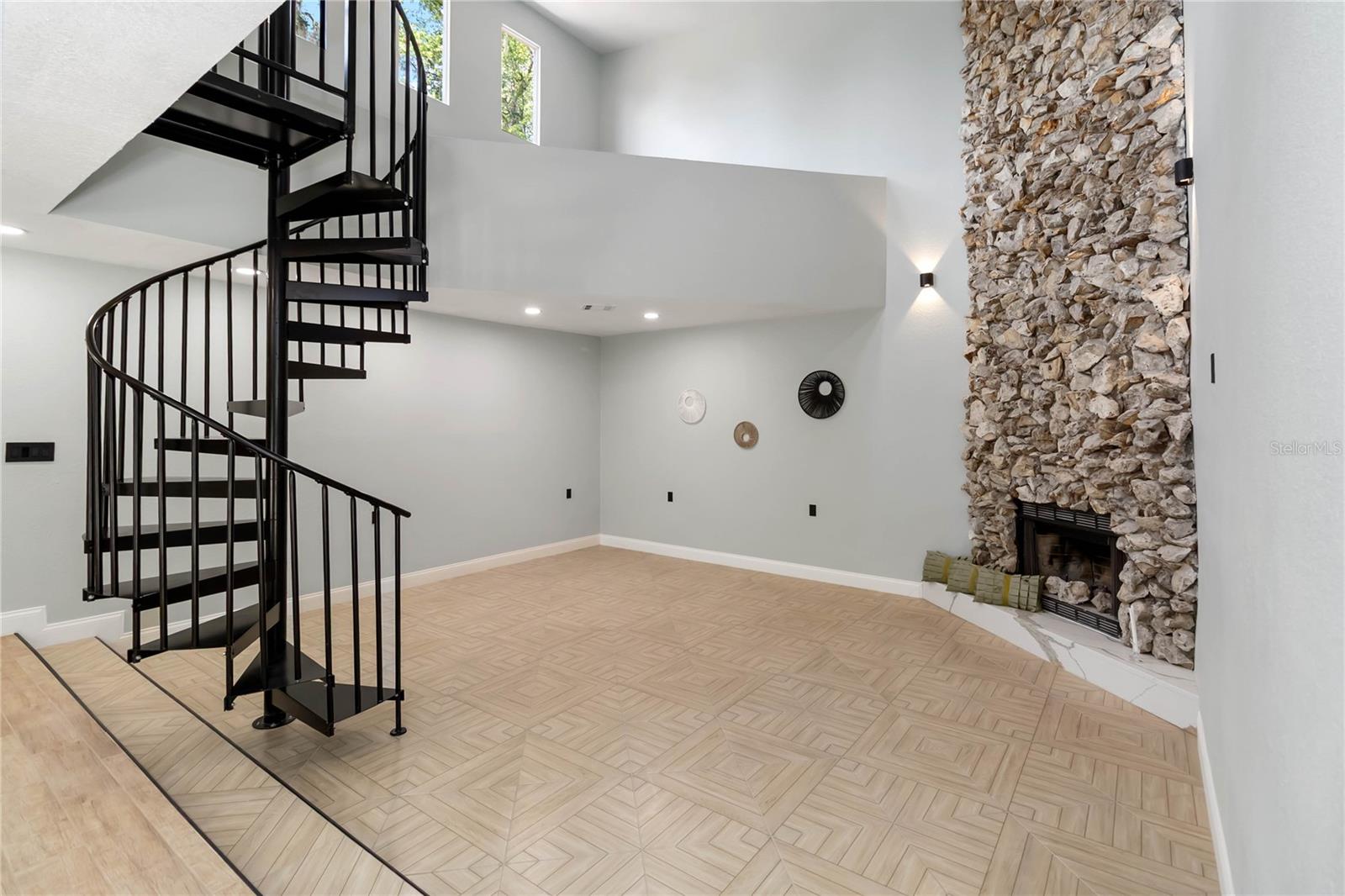 Image 7 of 56 For 2065 La Valley Ln