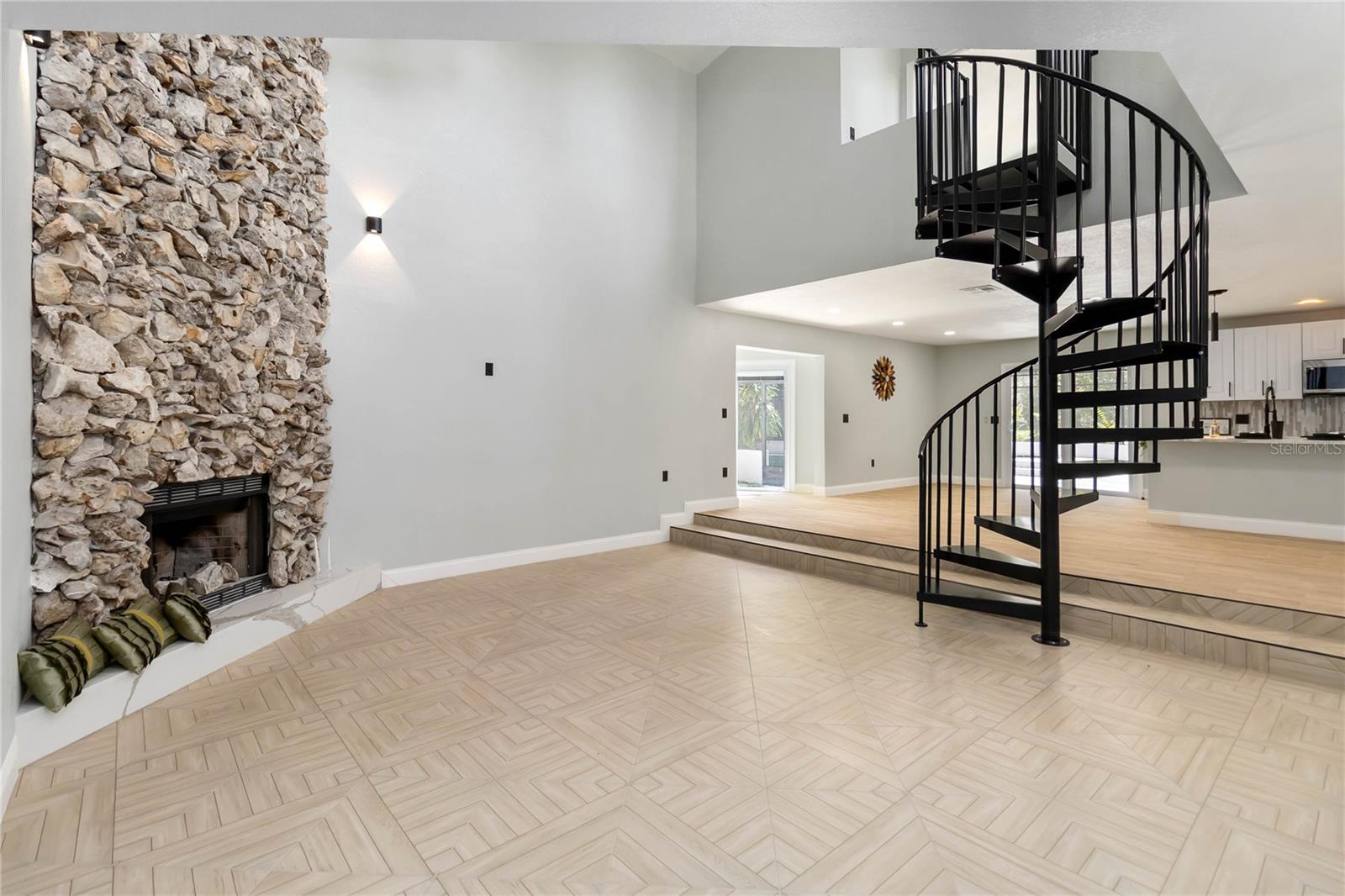 Image 9 of 56 For 2065 La Valley Ln