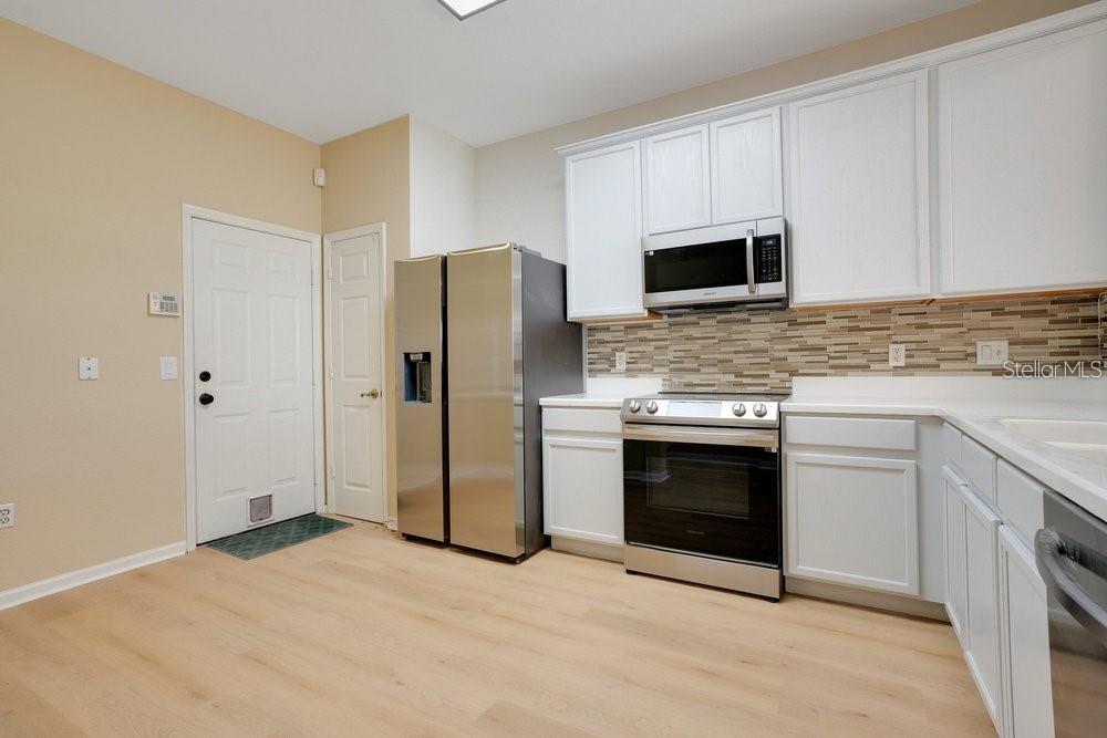 Image 18 of 44 For 3393 Shallot Drive 104