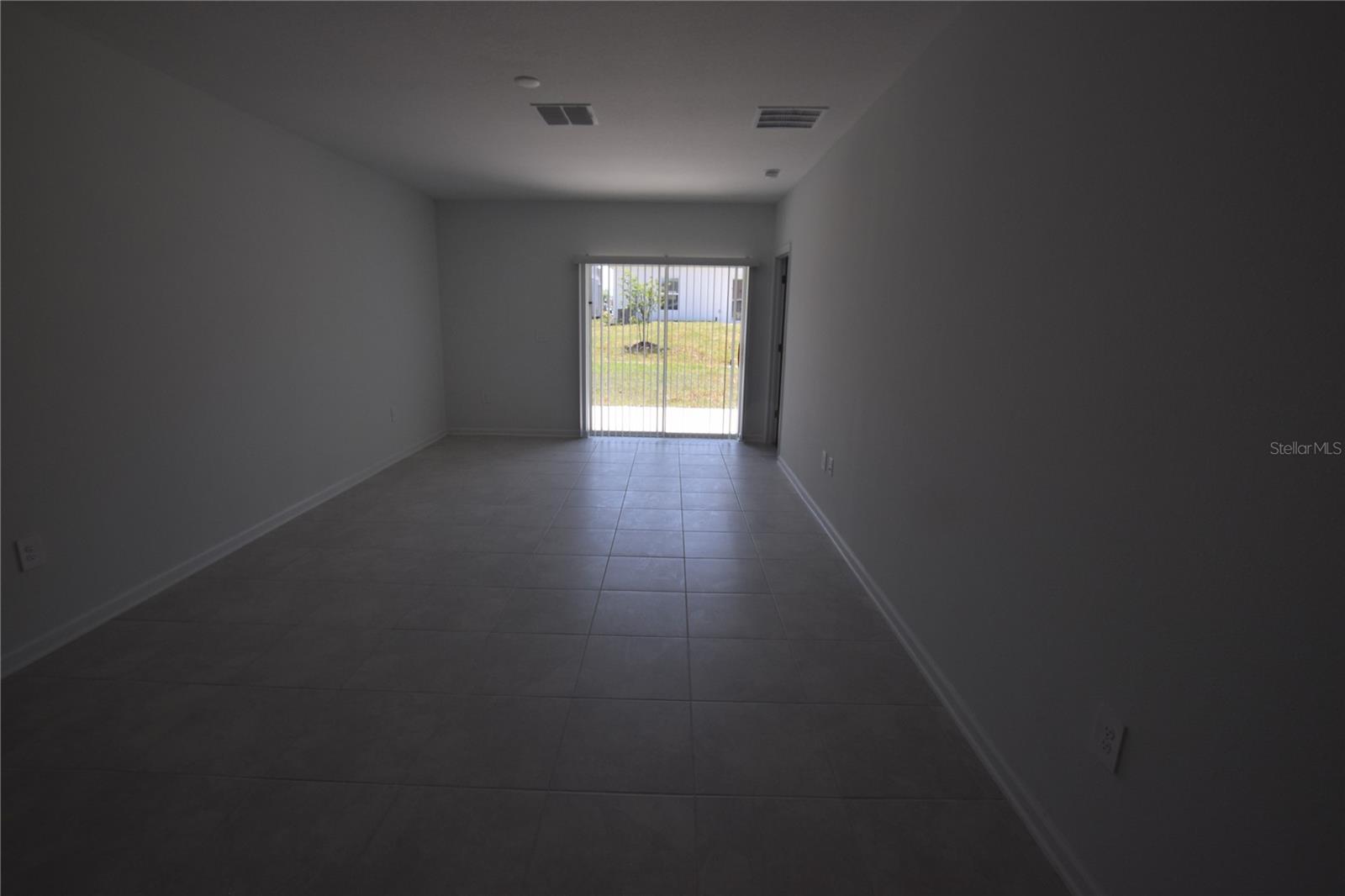 Image 12 of 30 For 2839 Armstrong Avenue
