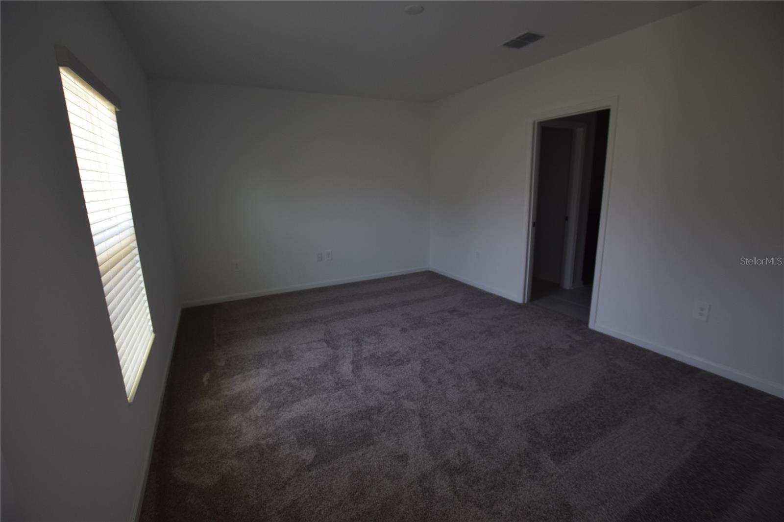 Image 15 of 30 For 2839 Armstrong Avenue