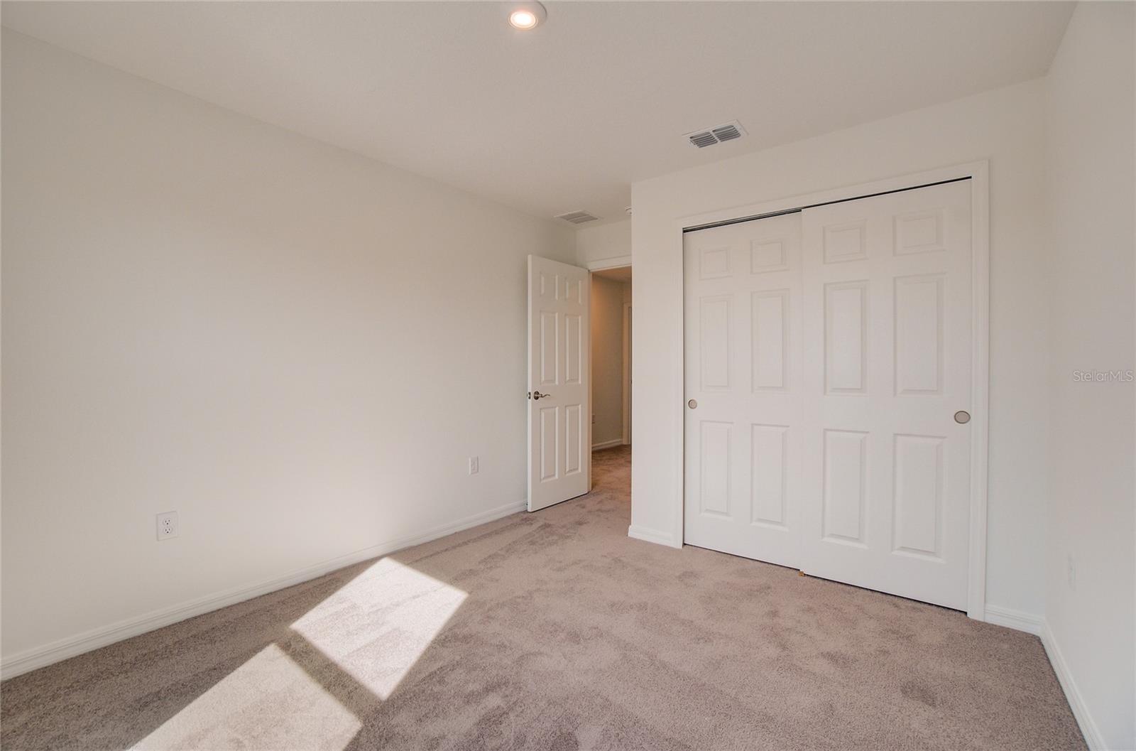 Image 30 of 53 For 236 Brookshire Avenue