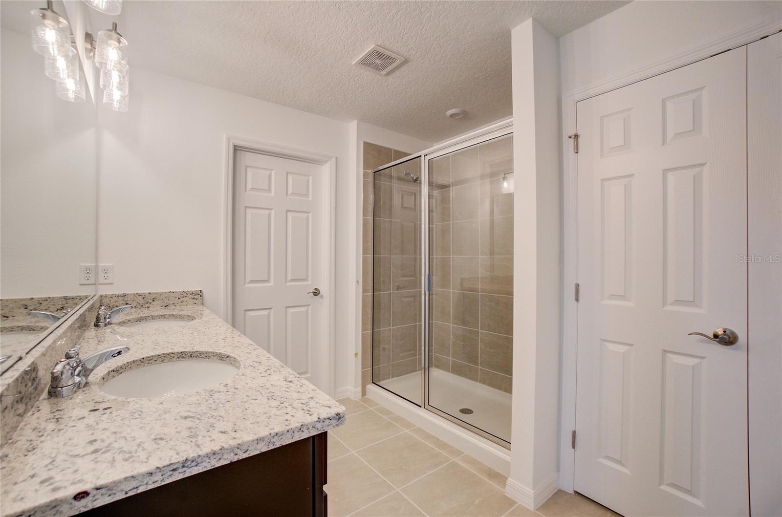 Image 36 of 53 For 236 Brookshire Avenue