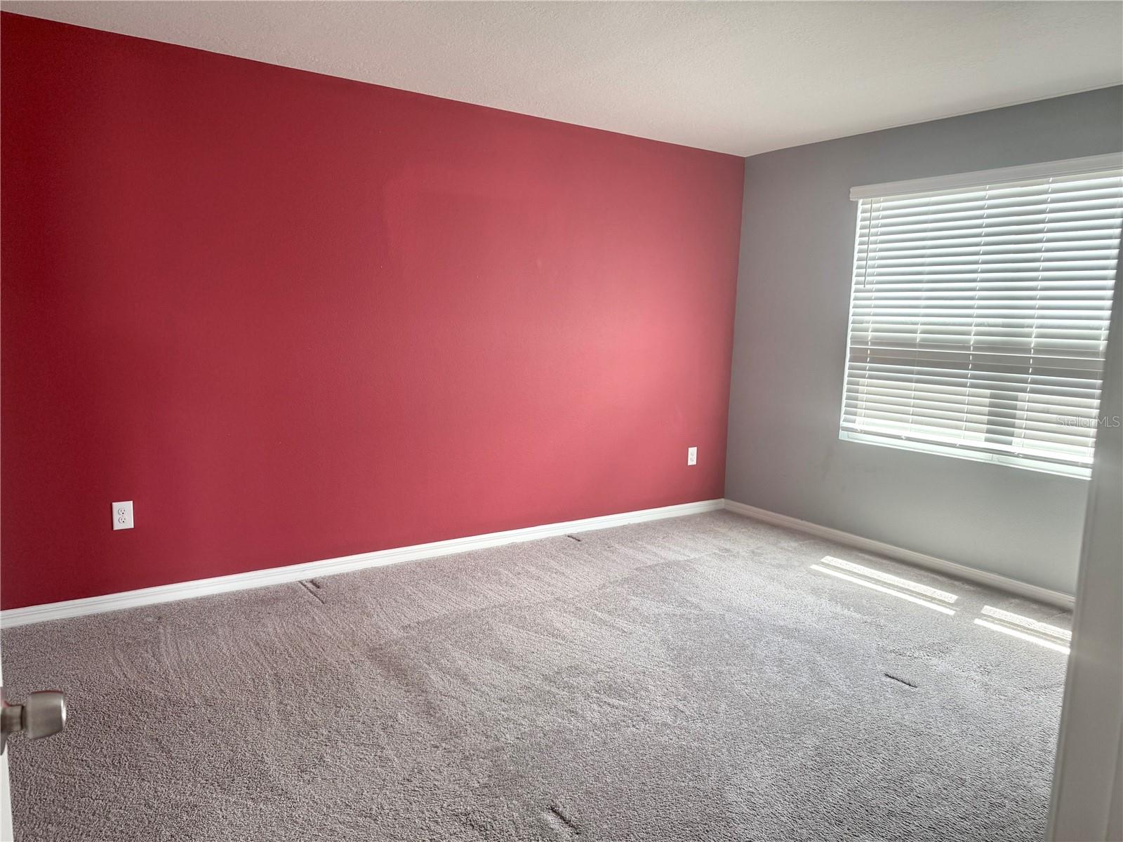 Image 19 of 23 For 564 Meadow Bend Drive