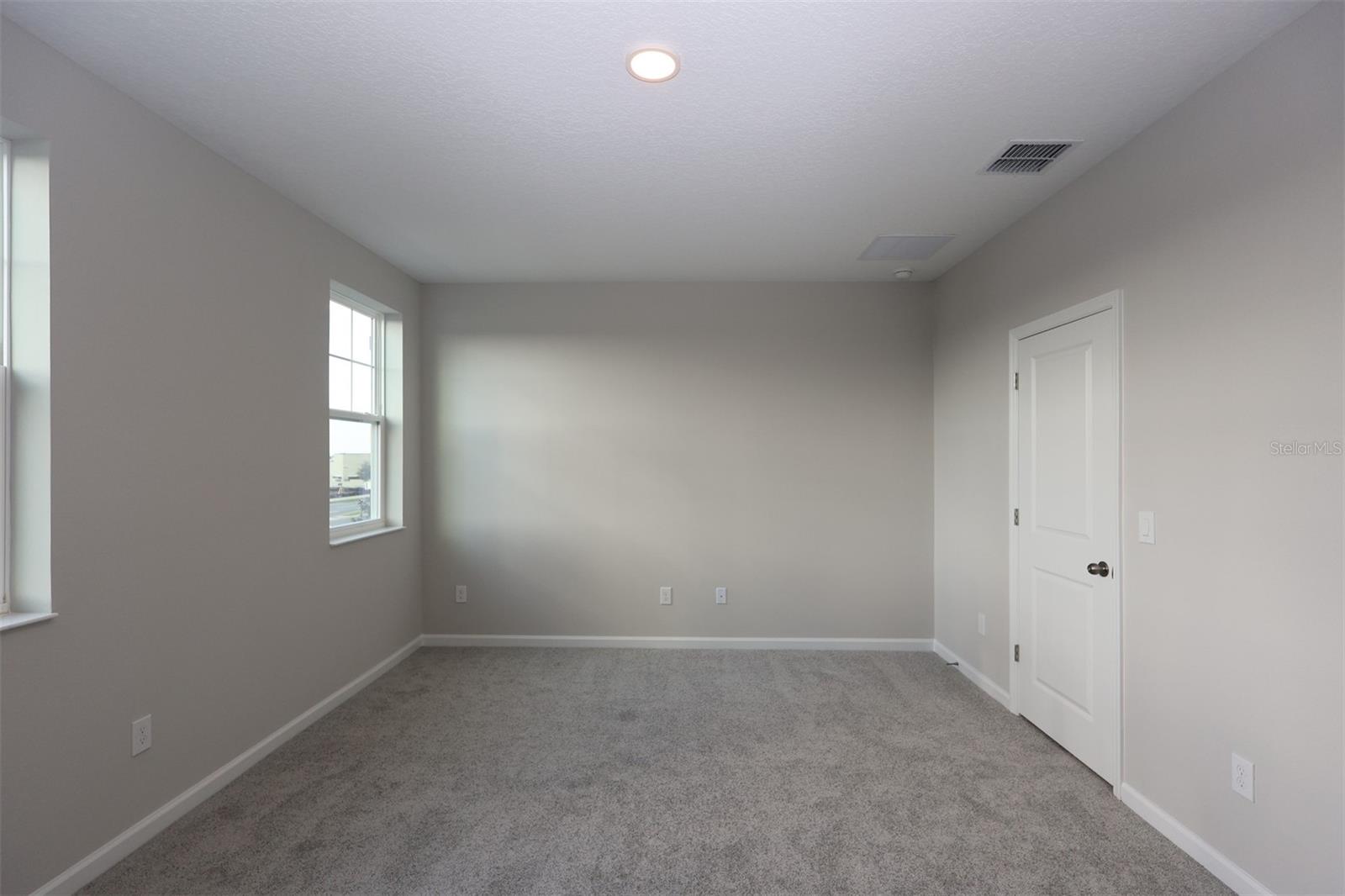 Image 40 of 52 For 9380 Bolshoi Alley