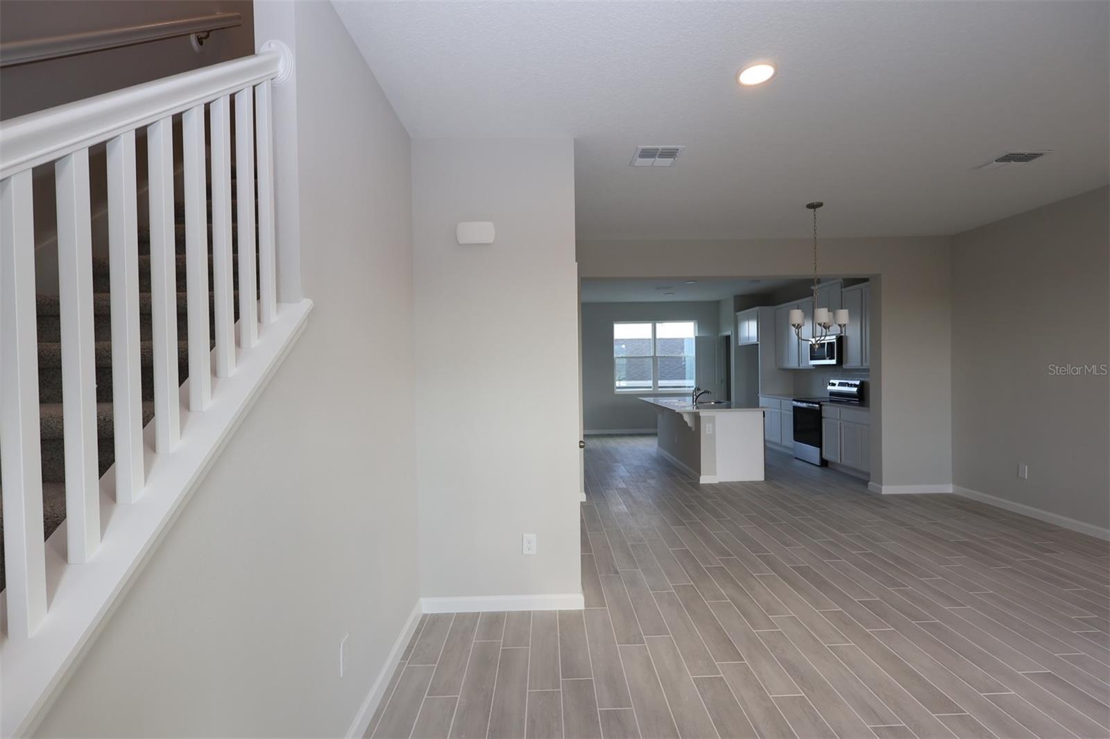 Image 42 of 52 For 9380 Bolshoi Alley