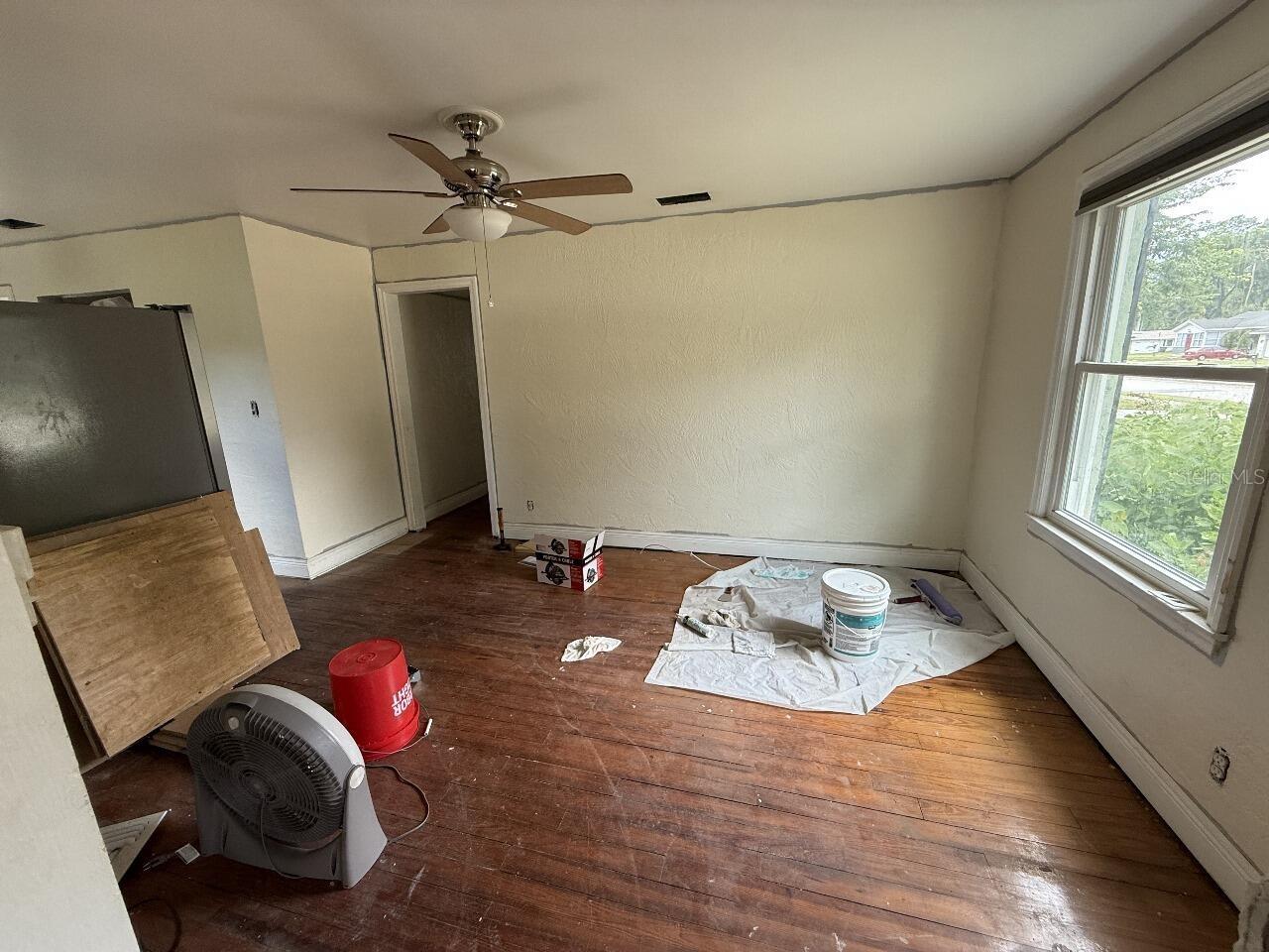 Image 6 of 13 For 239 Seneca Boulevard