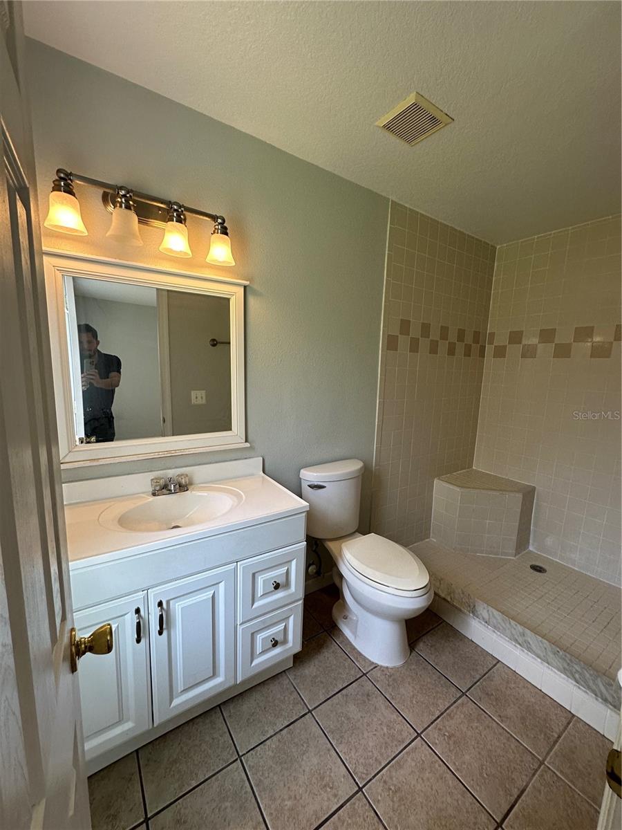 Image 12 of 16 For 9923 Dean Acre Drive
