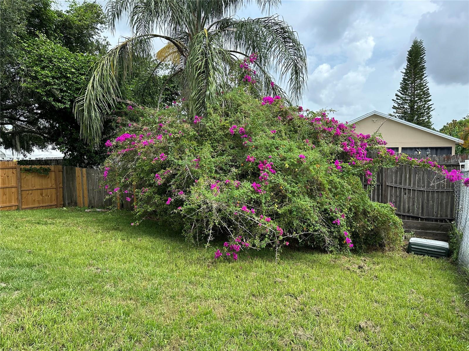Image 15 of 16 For 9923 Dean Acre Drive