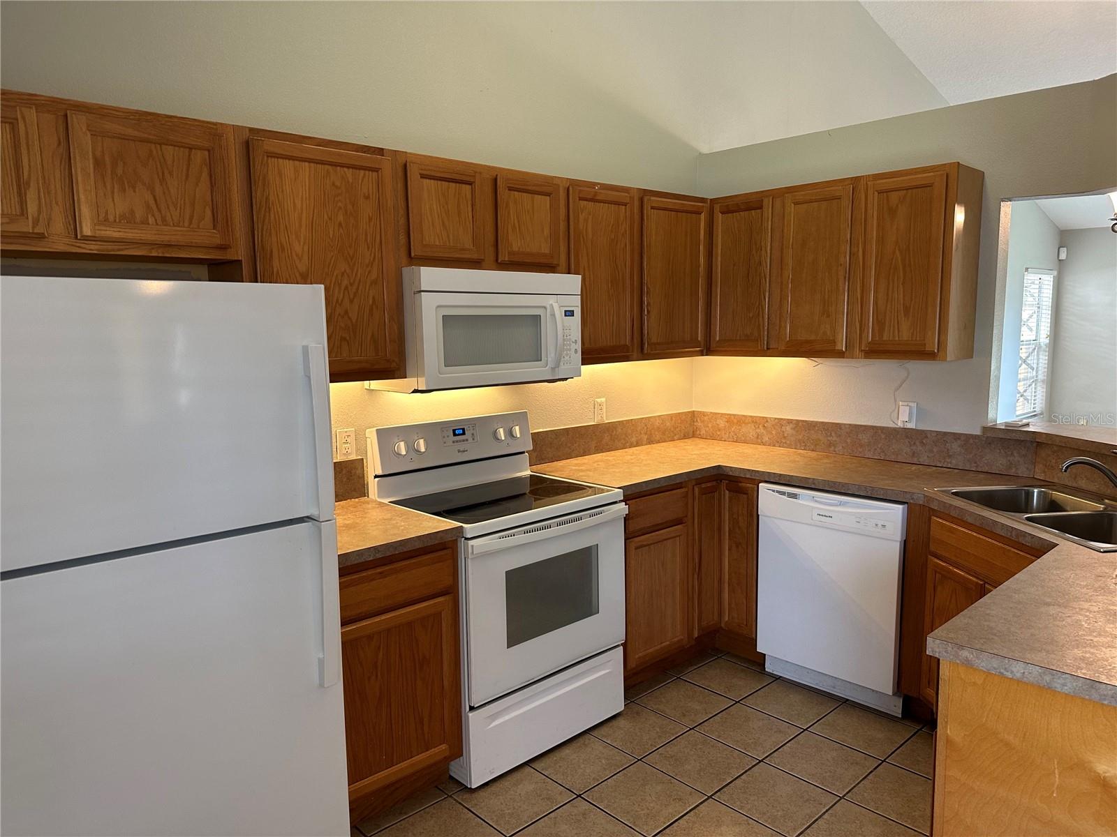 Image 7 of 16 For 9923 Dean Acre Drive