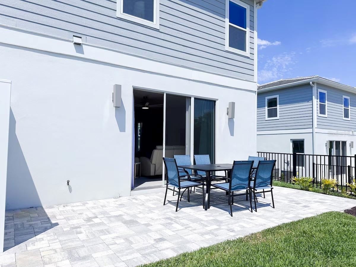 Image 9 of 10 For 7858 Spectrum Drive