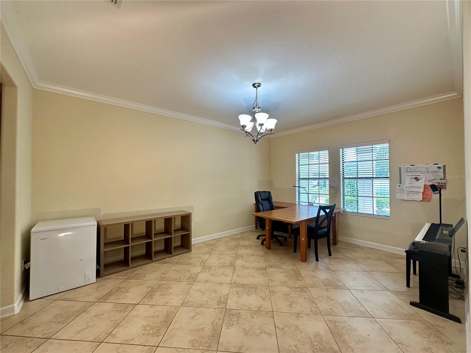Image 4 of 30 For 7462 Fairgrove Avenue