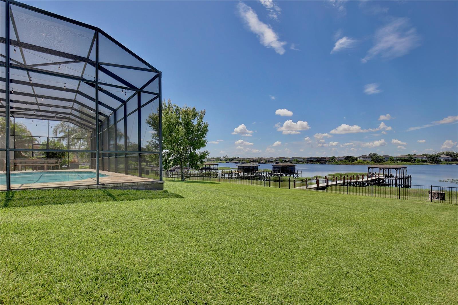 Image 41 of 57 For 16098 Johns Lake Overlook Drive