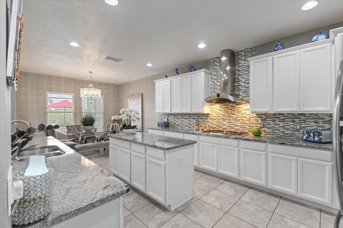 Image 15 of 51 For 15264 Shonan Gold Drive