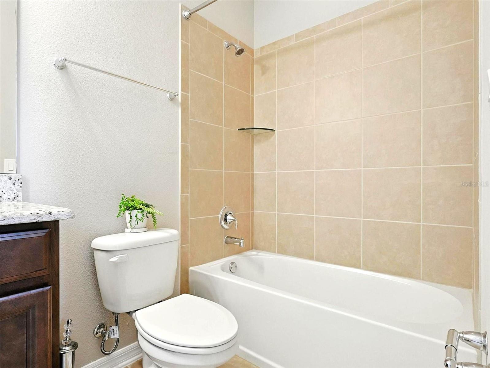 Image 41 of 48 For 16995 Tradewind Point