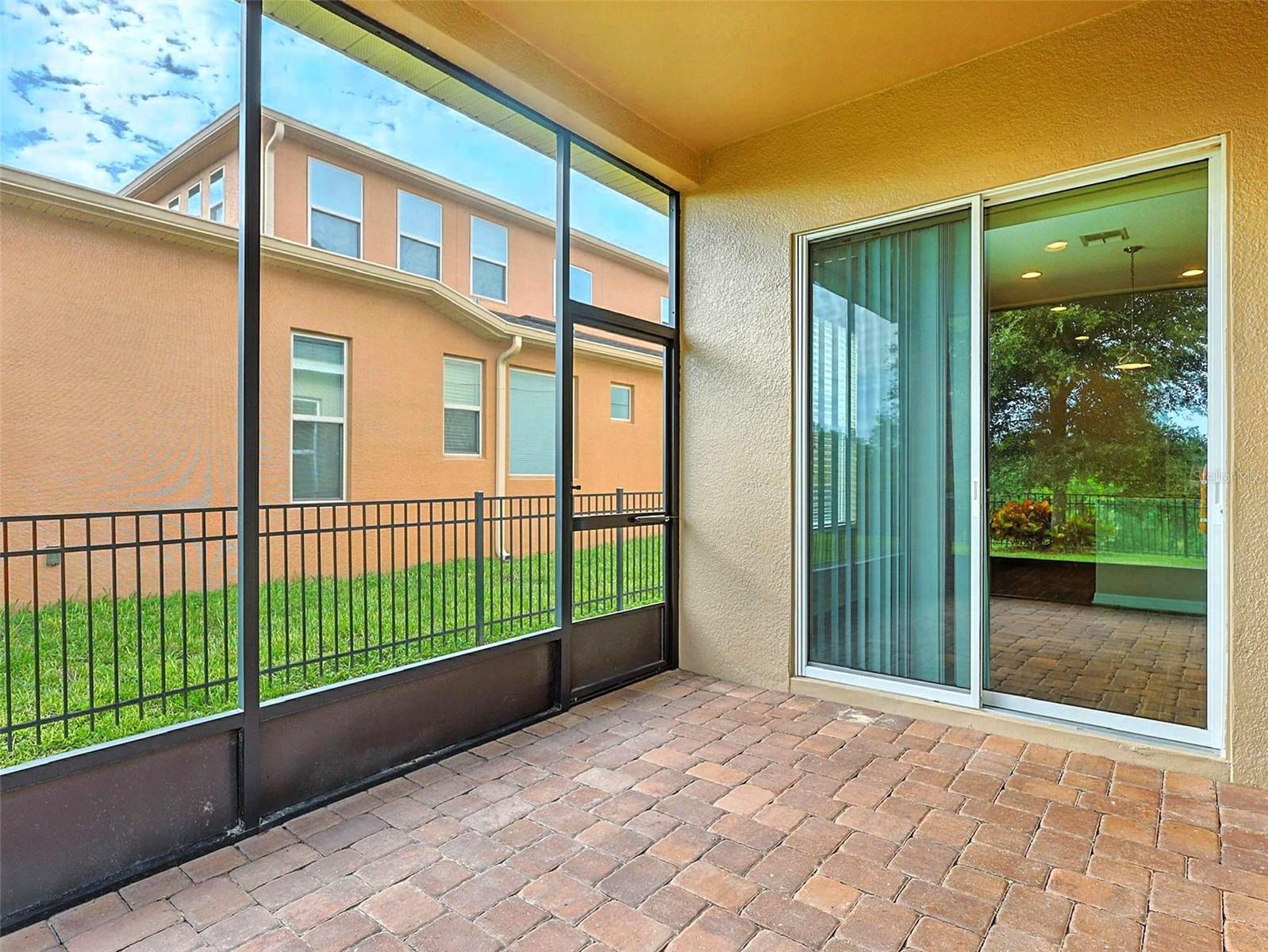 Image 45 of 48 For 16995 Tradewind Point