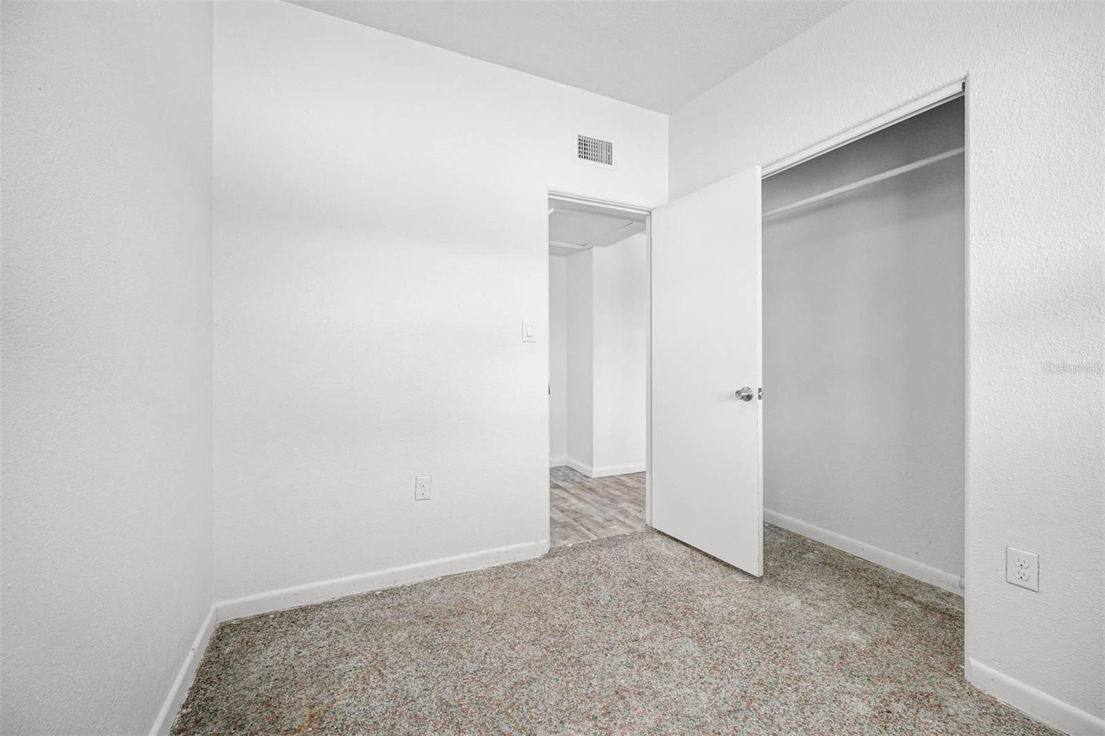 Image 12 of 20 For 5211 Bonnie Brae Circle