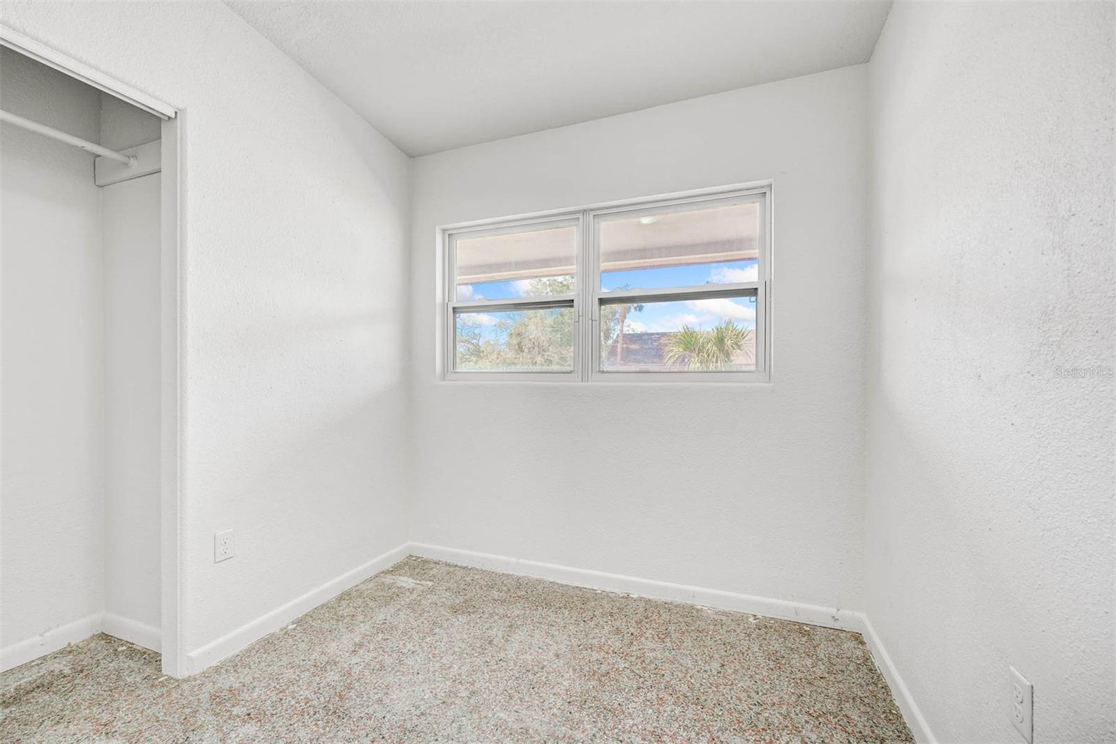 Image 13 of 20 For 5211 Bonnie Brae Circle
