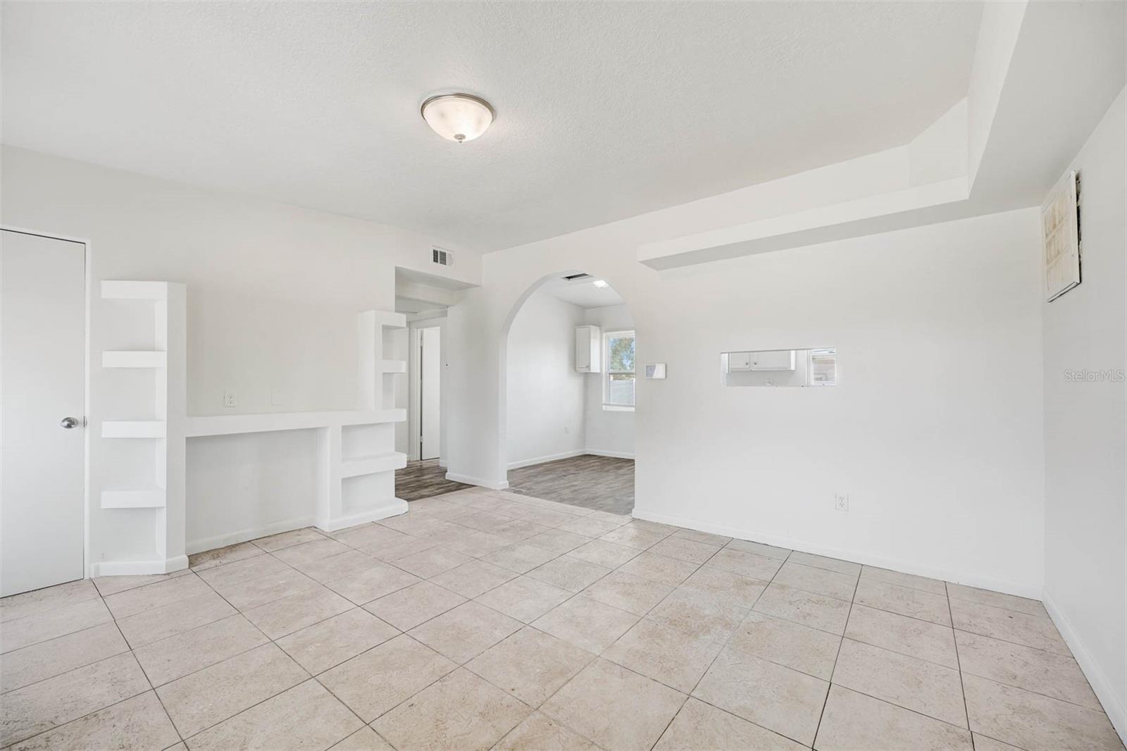Image 19 of 20 For 5211 Bonnie Brae Circle