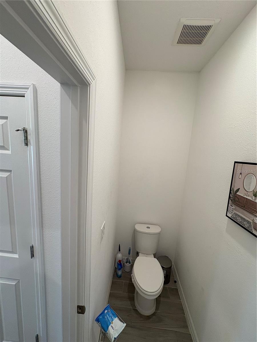 Image 14 of 33 For 2741 Neverland Drive