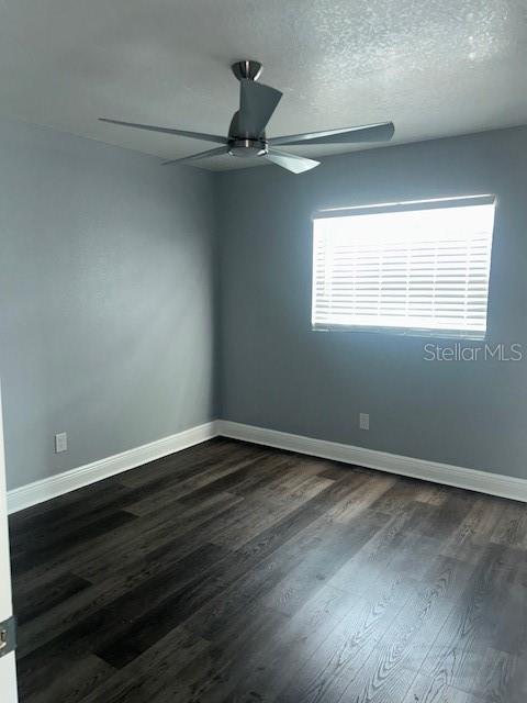 Image 4 of 5 For 415 Park Avenue A