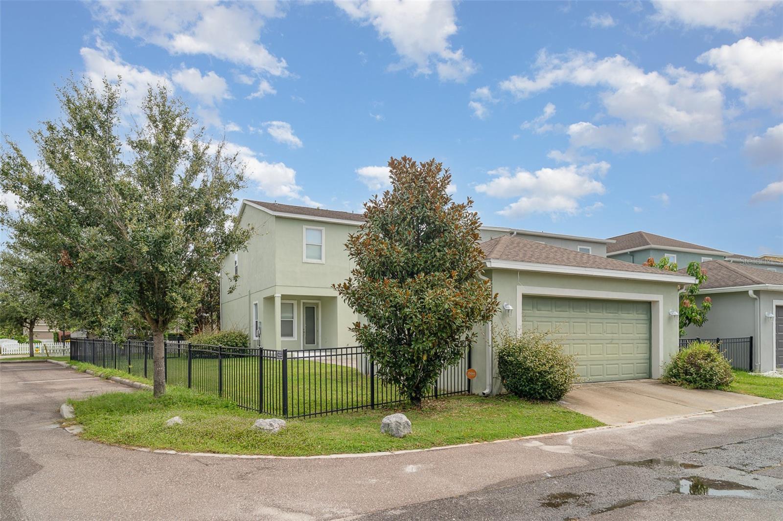 Image 18 of 18 For 11307 Grand Park Avenue