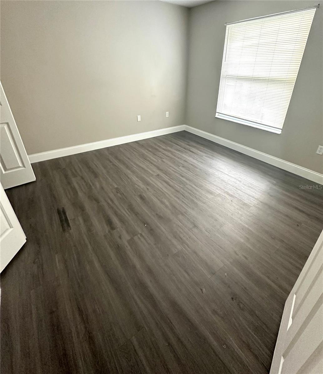 Image 20 of 27 For 71 Andora Court