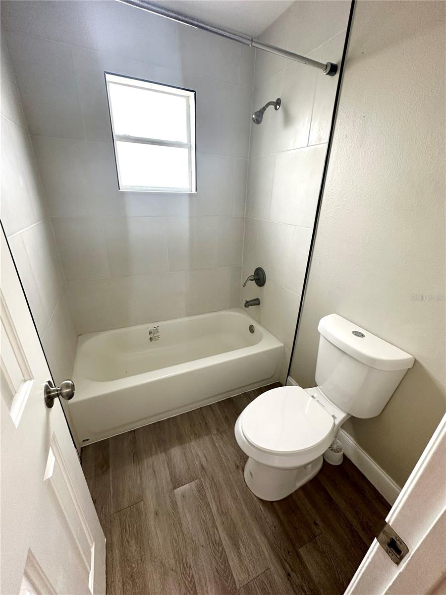 Image 22 of 27 For 71 Andora Court