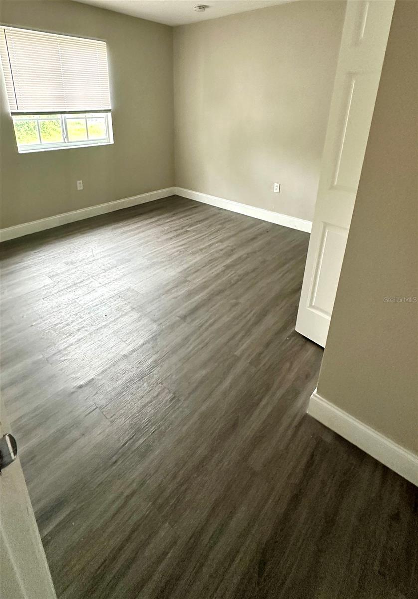 Image 24 of 27 For 71 Andora Court