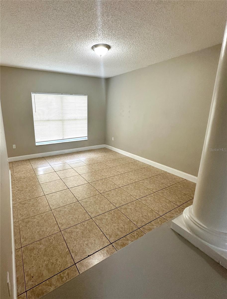 Image 4 of 27 For 71 Andora Court