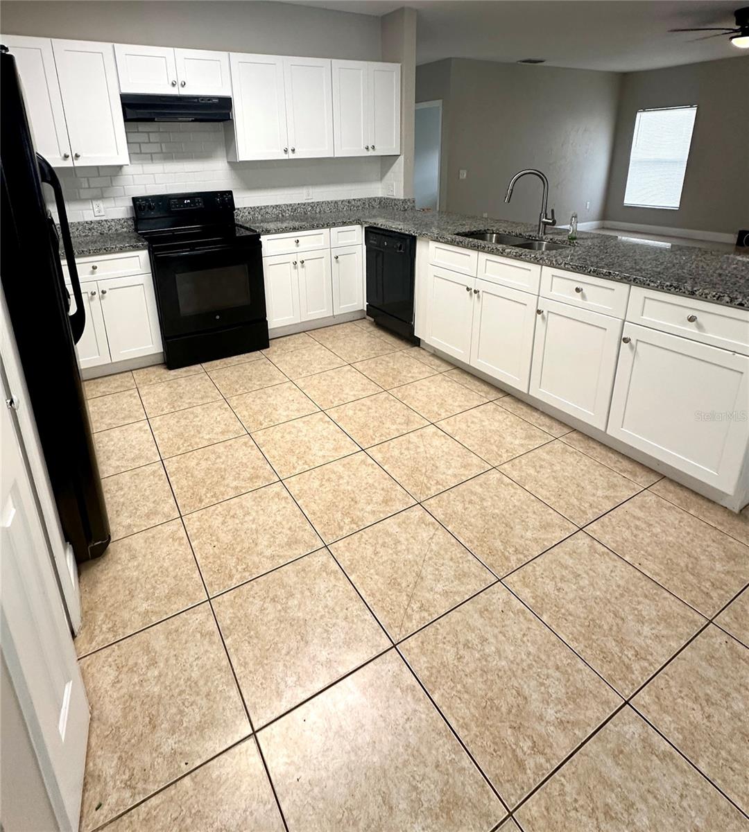 Image 8 of 27 For 71 Andora Court