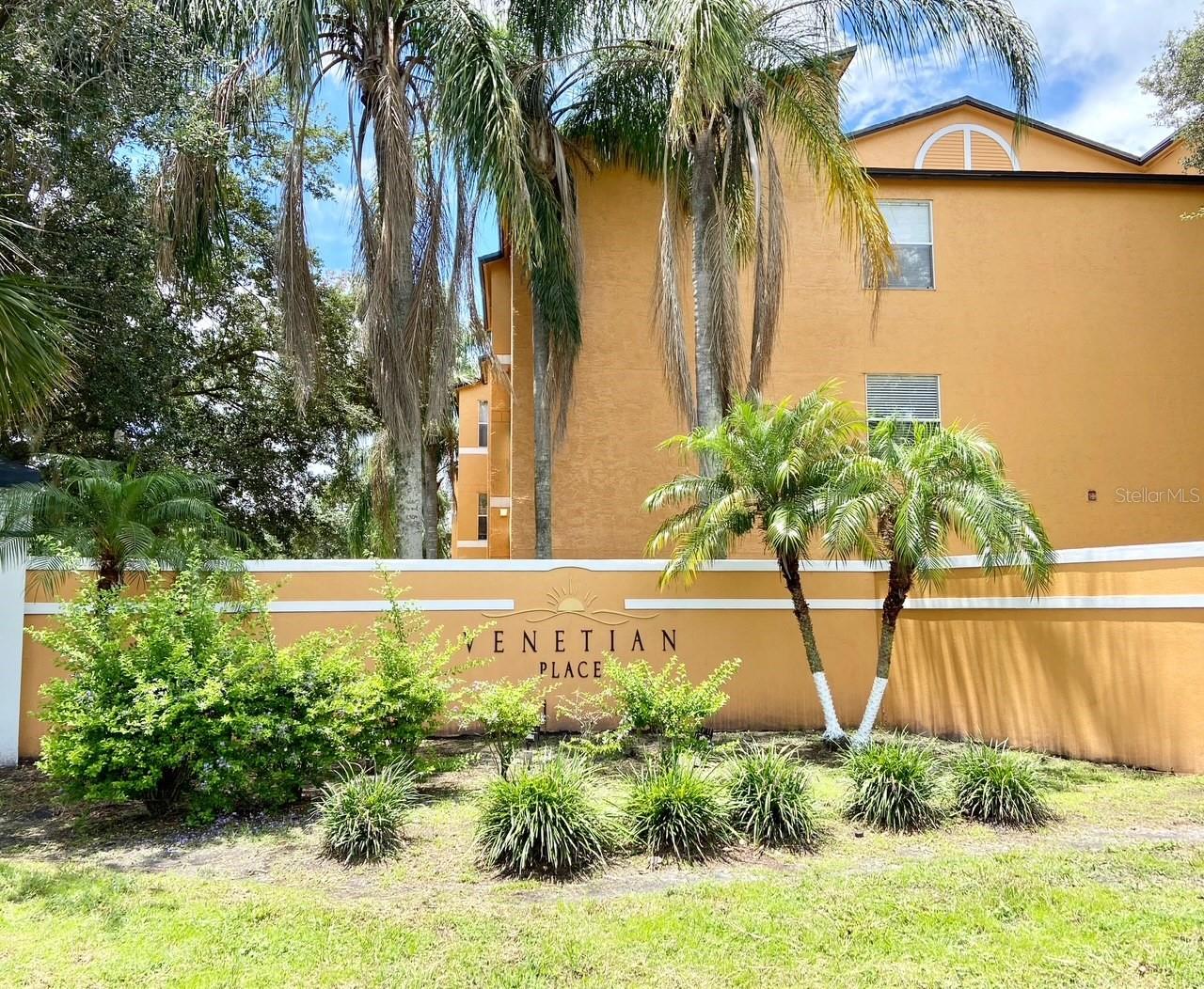 Image 2 of 25 For 5773 Gatlin Avenue 612