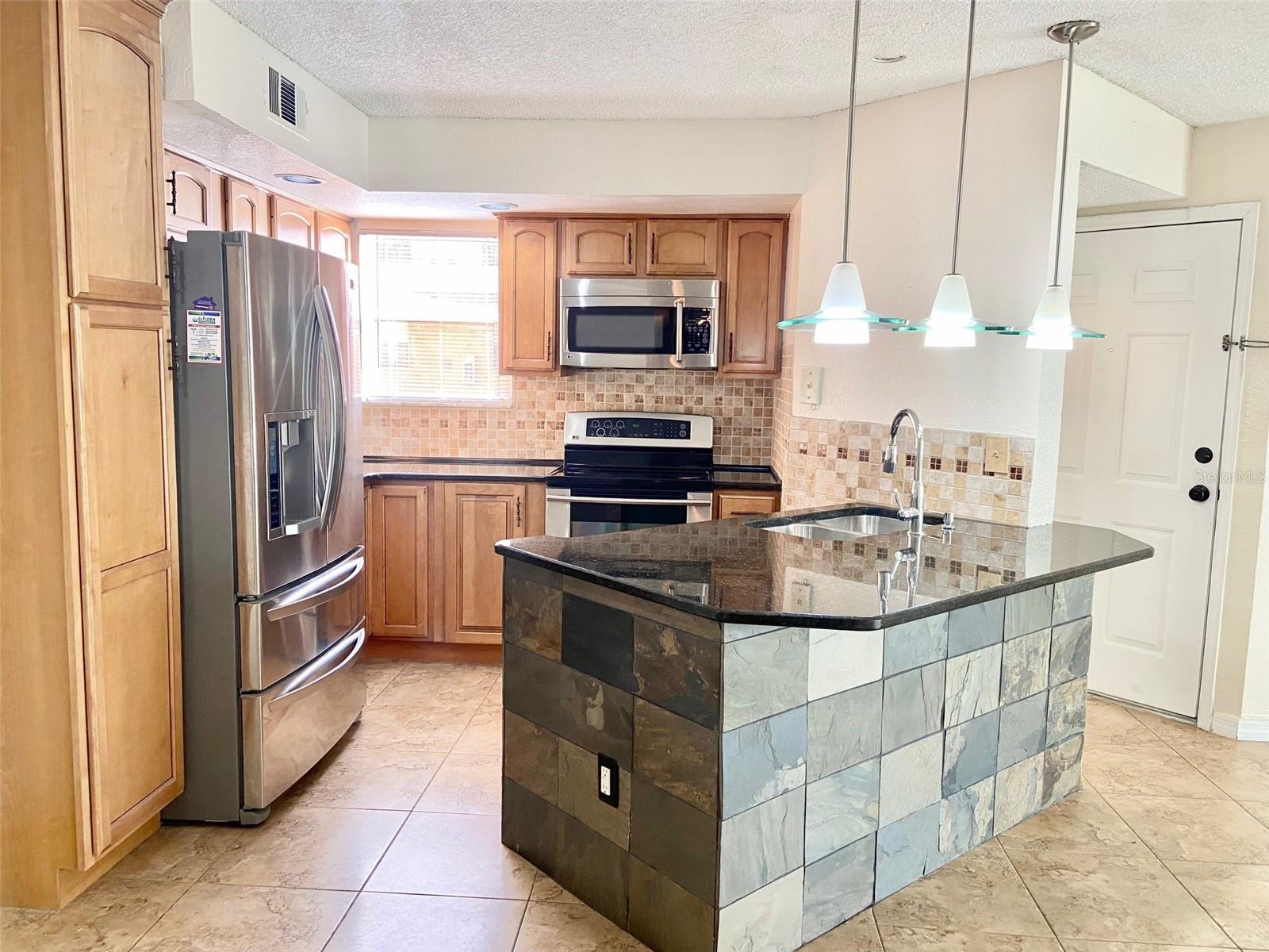 Image 7 of 25 For 5773 Gatlin Avenue 612