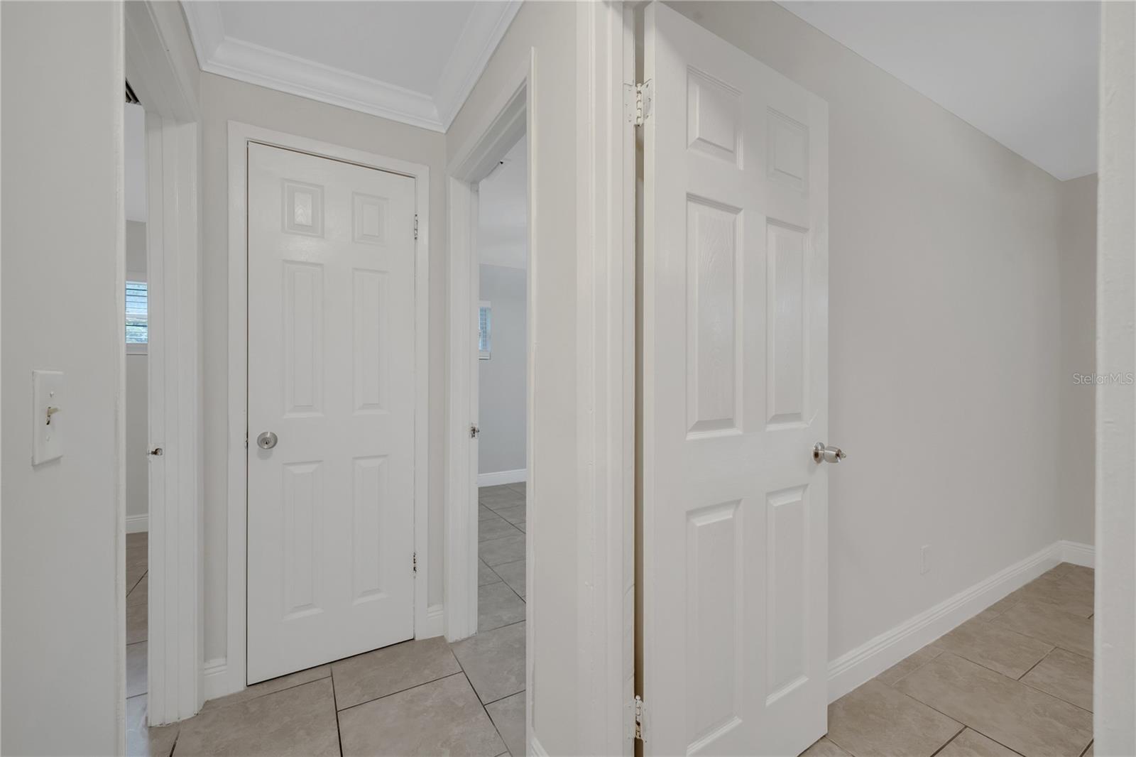 Image 22 of 60 For 1395 Meadowbrook Street