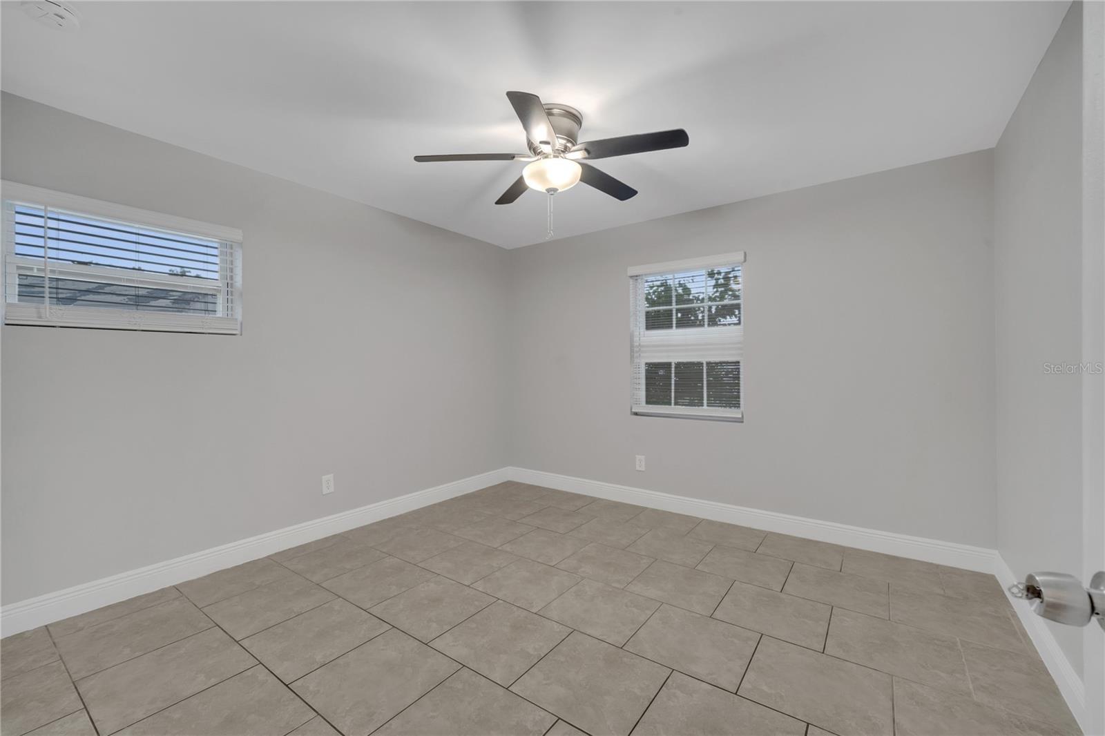 Image 24 of 60 For 1395 Meadowbrook Street