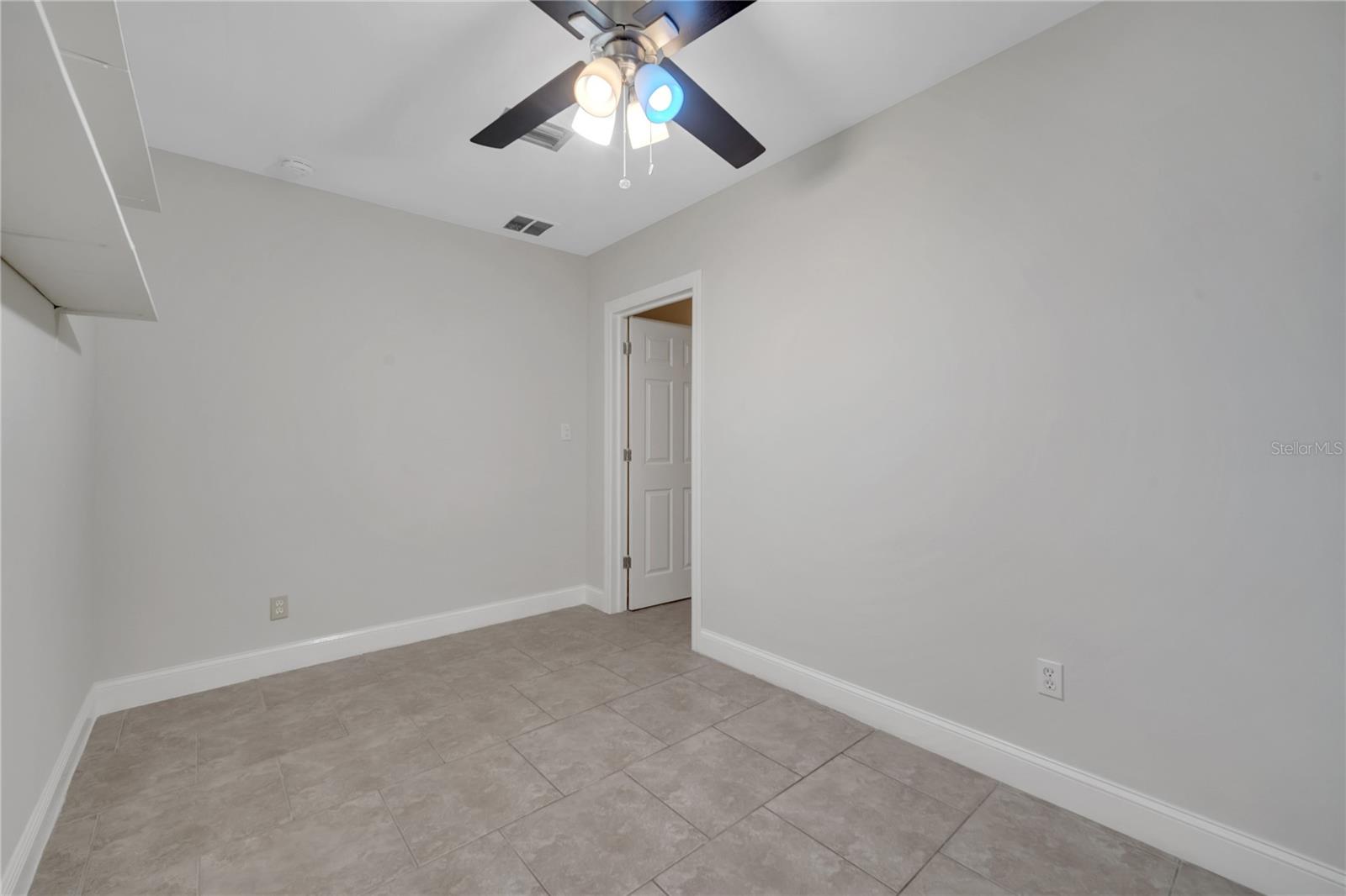 Image 52 of 60 For 1395 Meadowbrook Street