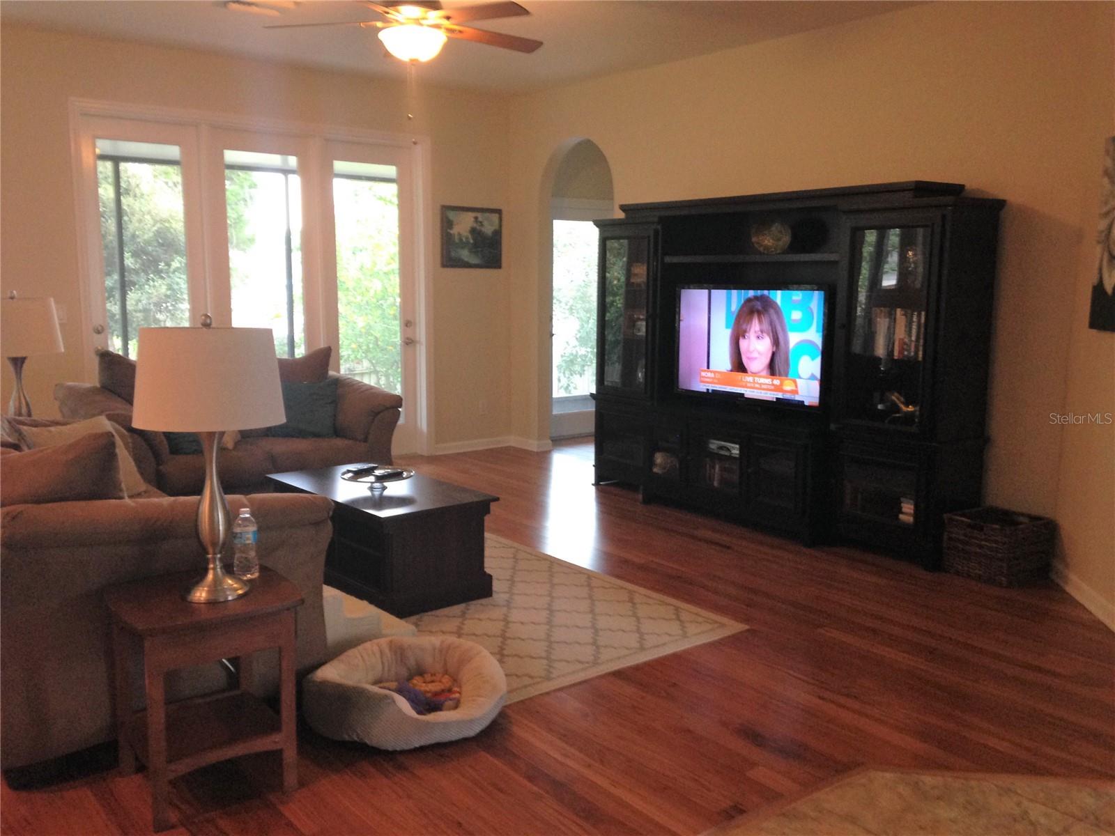 Image 6 of 30 For 1755 Florence Vista Boulevard