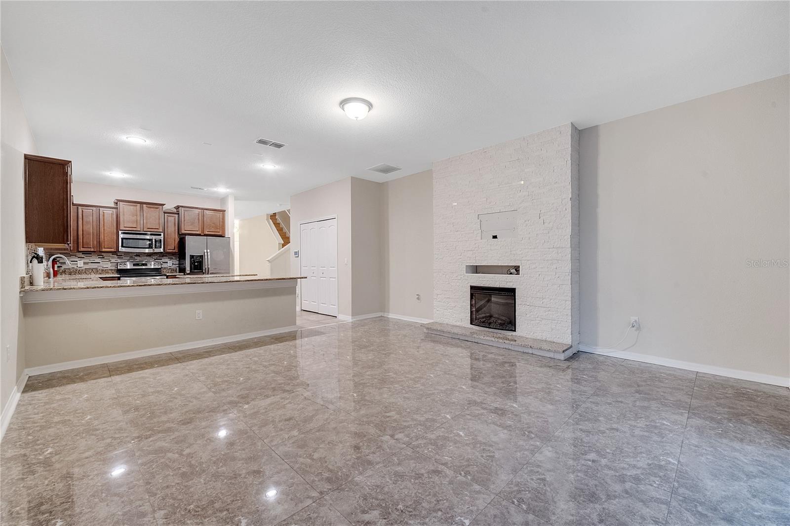 Image 18 of 55 For 14819 Del Morrow Way