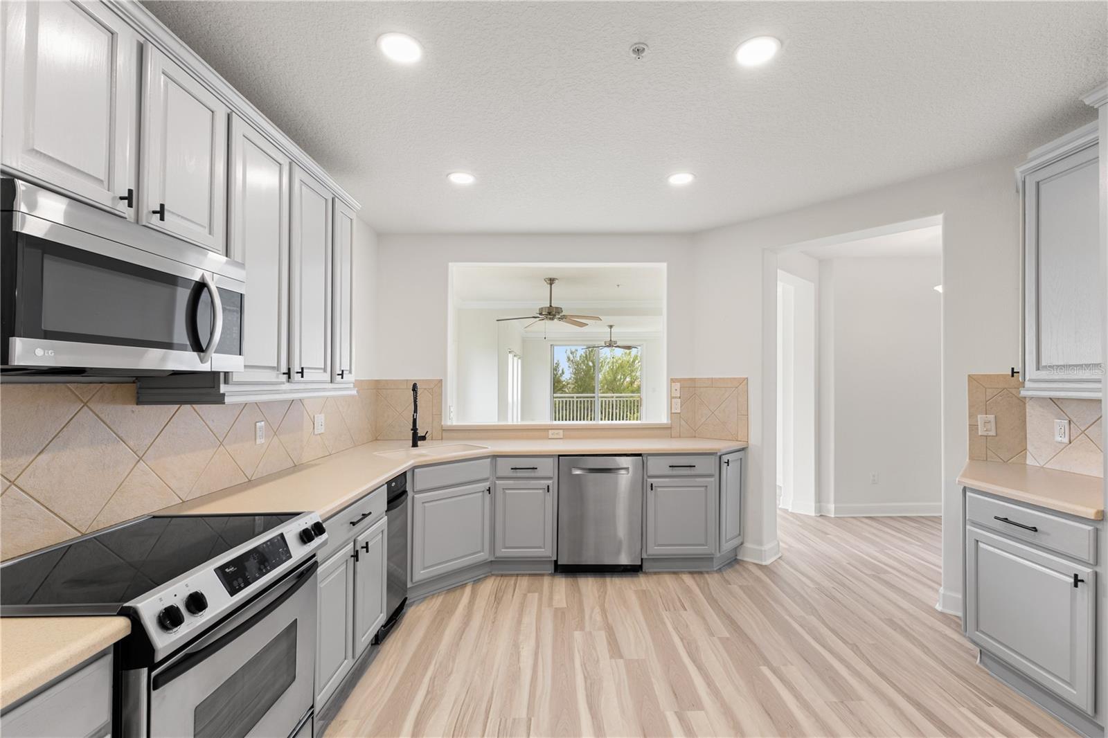 Image 21 of 53 For 7500 Toscana Boulevard 331